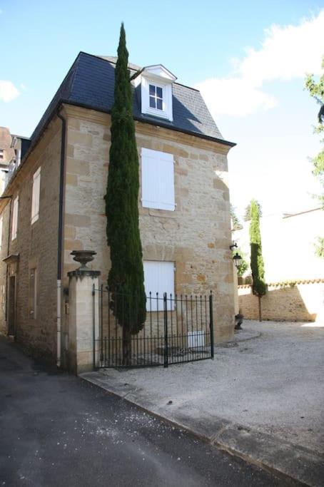 Les Chambres D'Hotes Chez Alisa Et Daniel Sarlat-la-Canéda Exterior foto